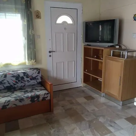 Apostolos House Holiday home *