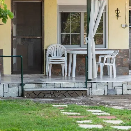 Apostolos House Holiday home